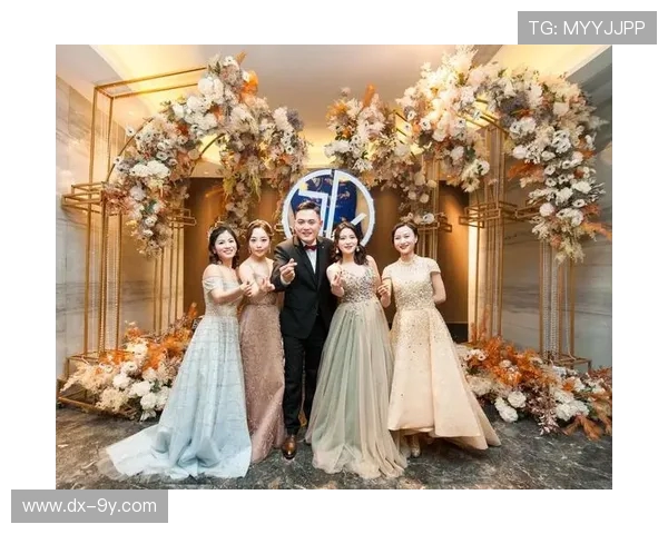 激情绿茵奋勇争先铸就球队夺冠荣耀时刻全城共襄辉煌盛典荣光绽放