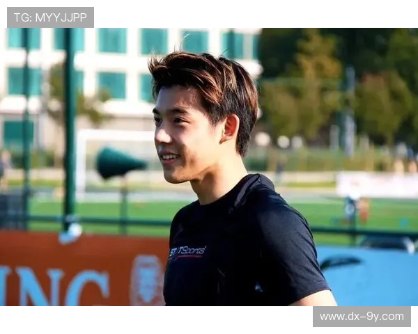 李好好足球小号身份揭秘 这位神秘人物背后隐藏的故事